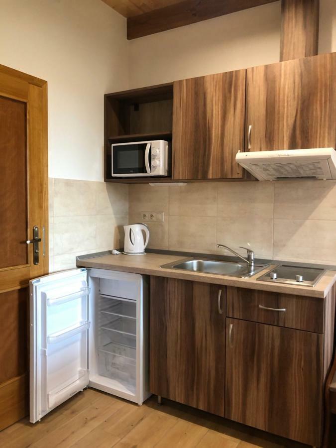Néró Apartman Veľký Meder Esterno foto