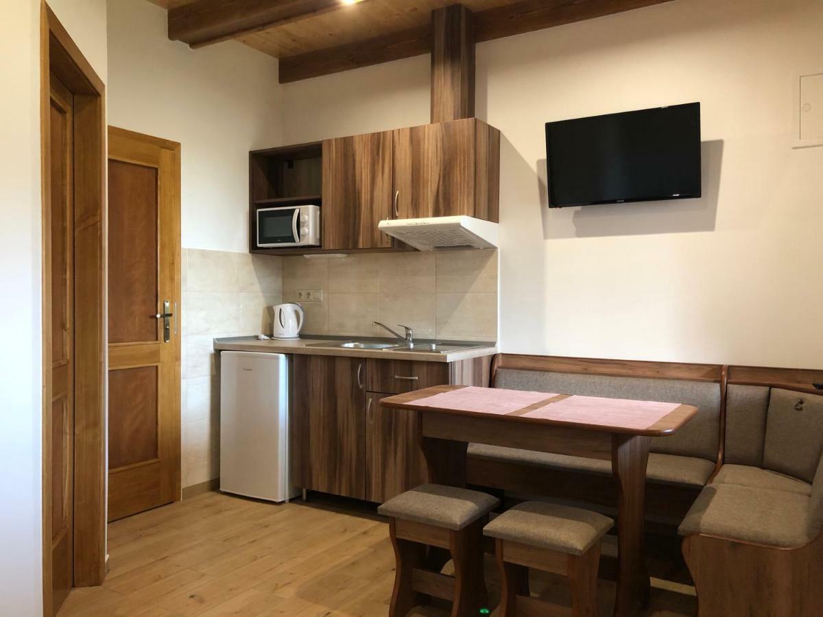 Néró Apartman Veľký Meder Esterno foto